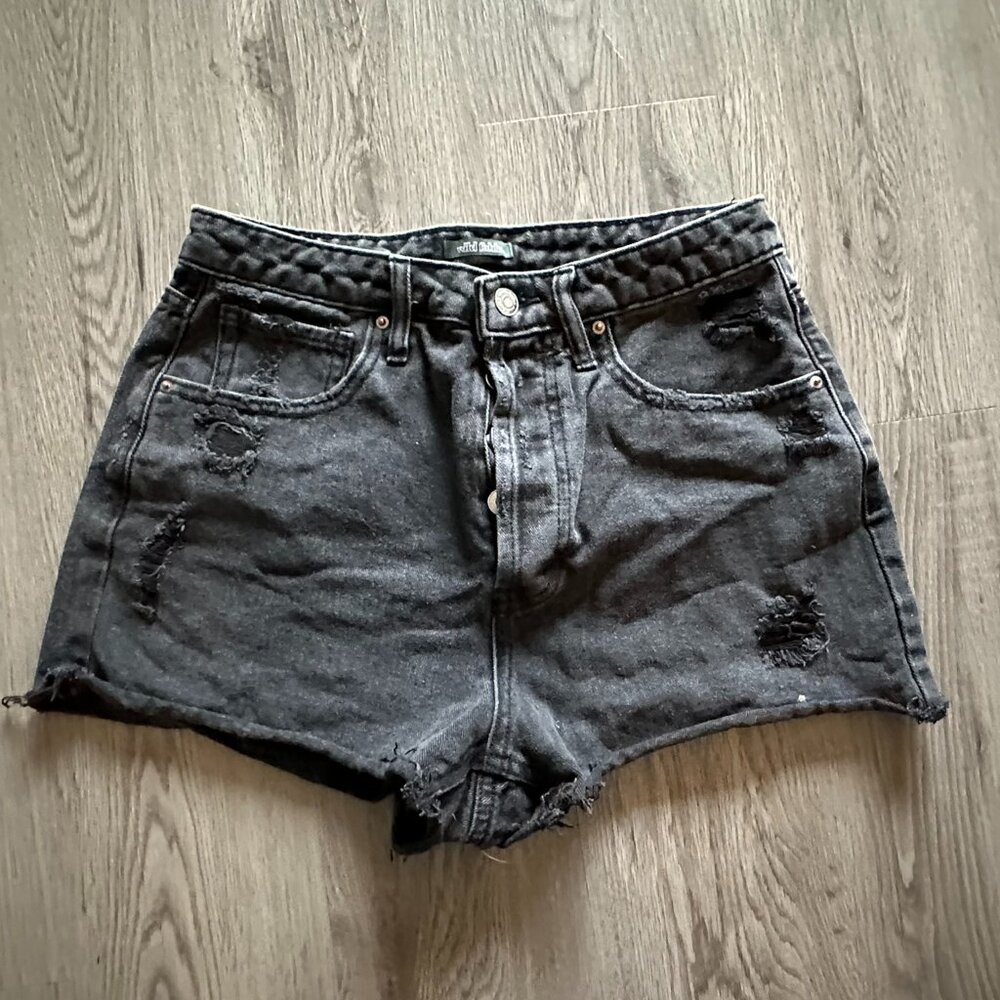 Super High-Rise Cutoff Shorts - Black - Wild Fable - Size 4